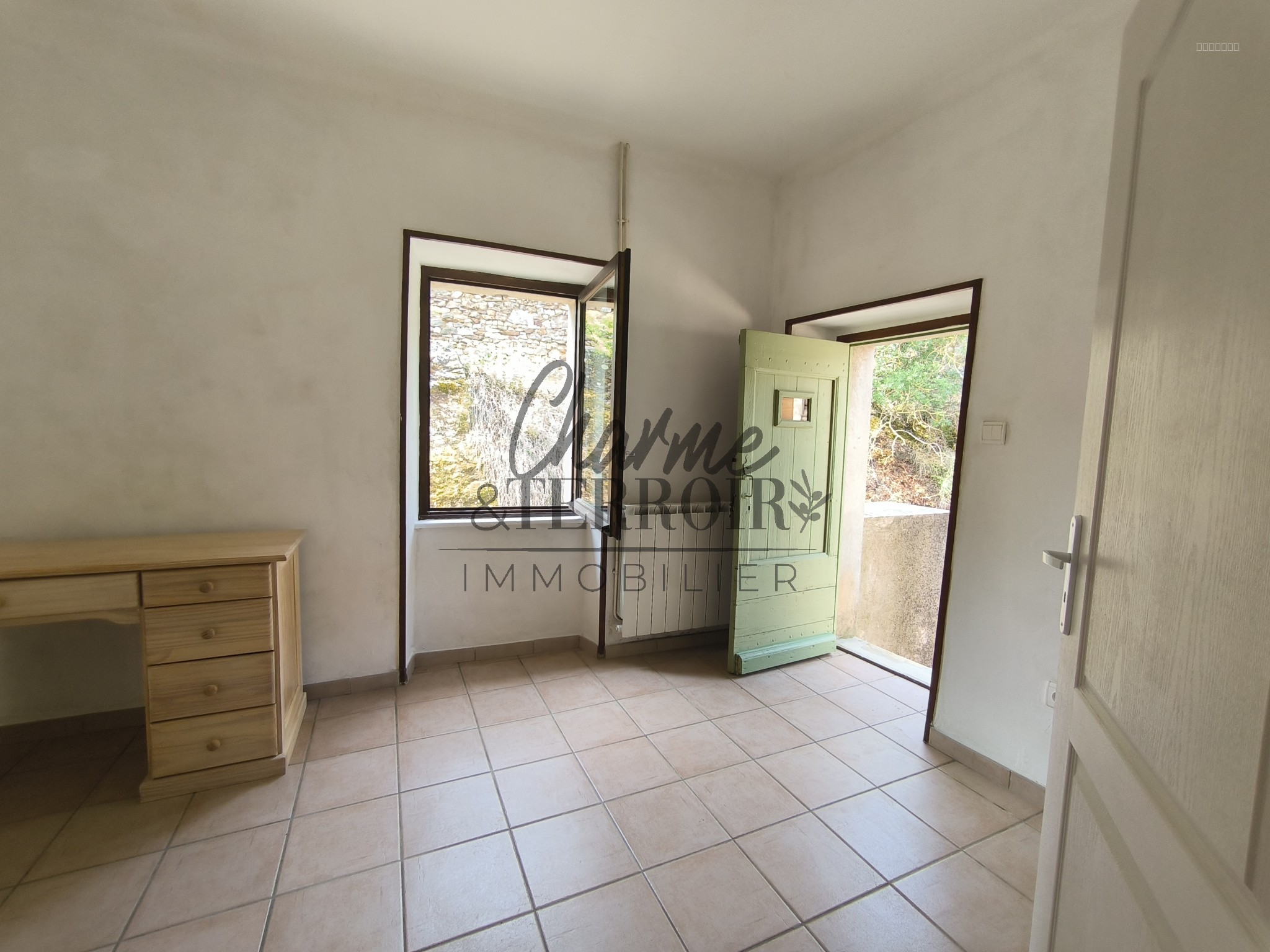 A 15 mn d'Uzès grande maison de village rénovée avec cour — photo 11