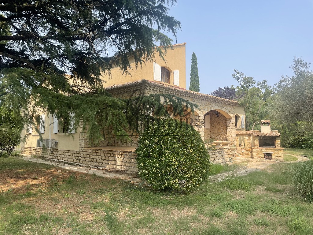 Maison traditionnelle, 150 m2 habitables, 3 chambres, sur 3000 m2 de jardin arboré avec dépendance à 15 mn d'U — photo 7