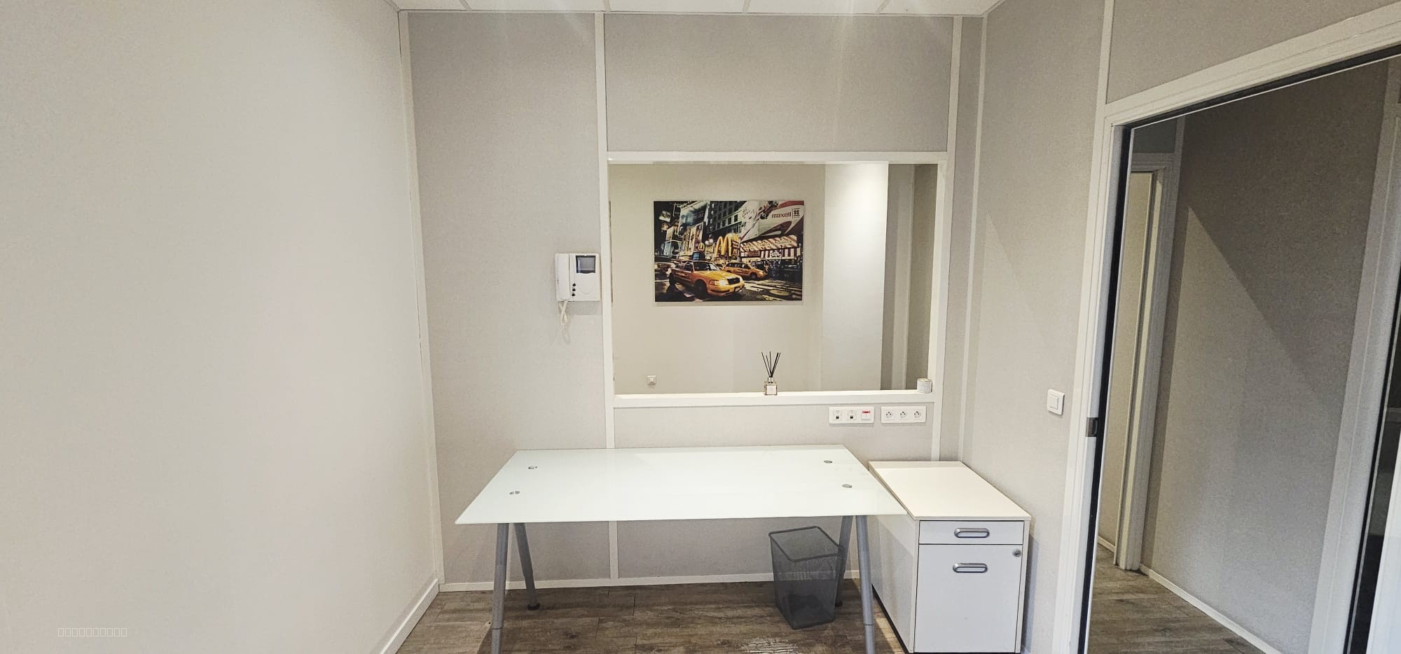 A VENDRE - BUREAUX - 155m2 - LA PLAINE SAINT DENIS — photo 12