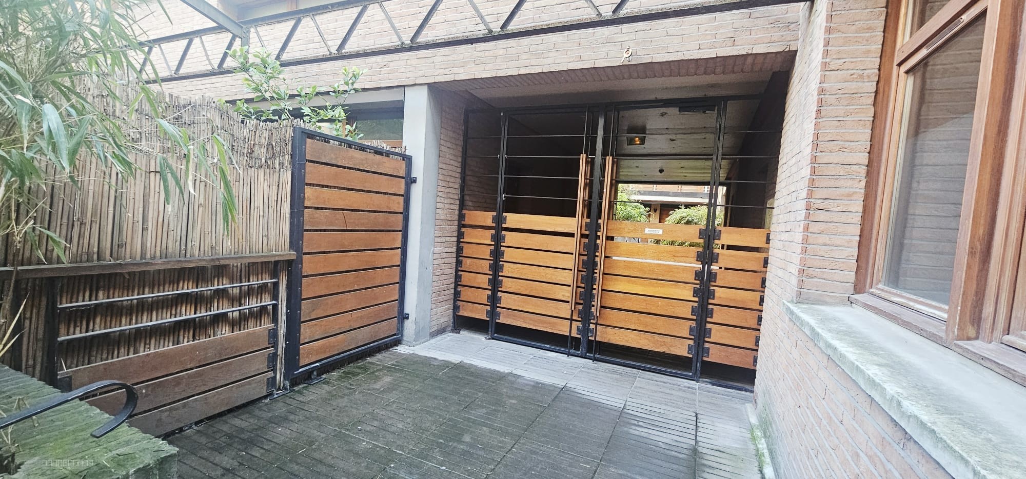 A VENDRE - BUREAUX - 155m2 - LA PLAINE SAINT DENIS — photo 8