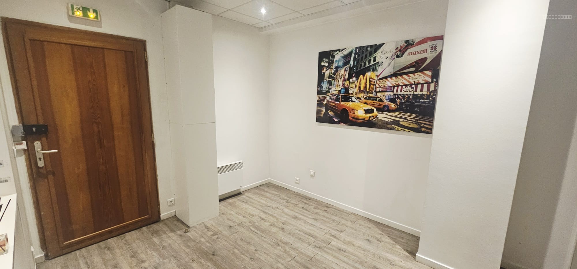 A VENDRE - BUREAUX - 155m2 - LA PLAINE SAINT DENIS — photo 11