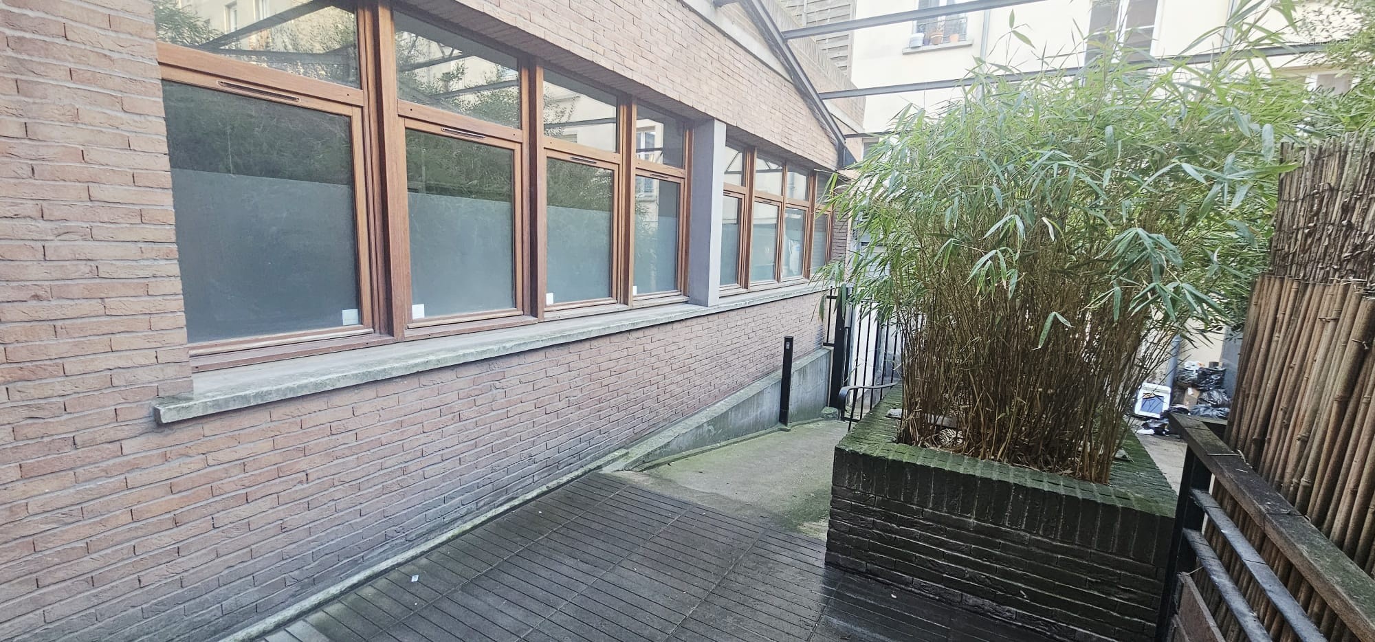 A VENDRE - BUREAUX - 155m2 - LA PLAINE SAINT DENIS — photo 7