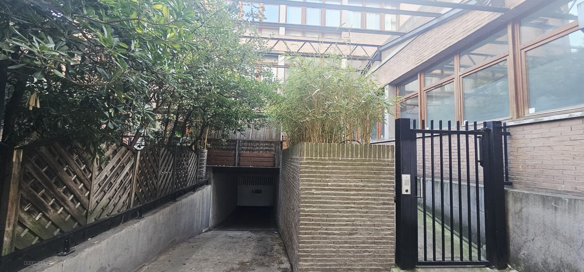 A VENDRE - BUREAUX - 155m2 - LA PLAINE SAINT DENIS — photo 6