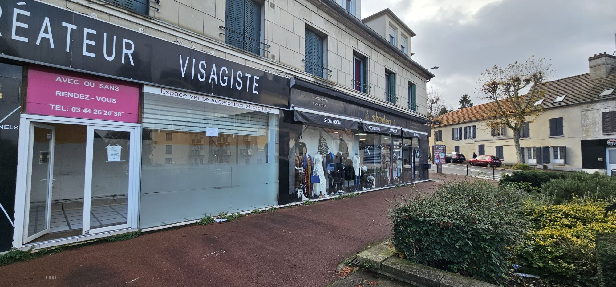 LOCAL COMMERCIAL - A LOUER - 90 M2 - IBI IMMOBILIER — photo 4
