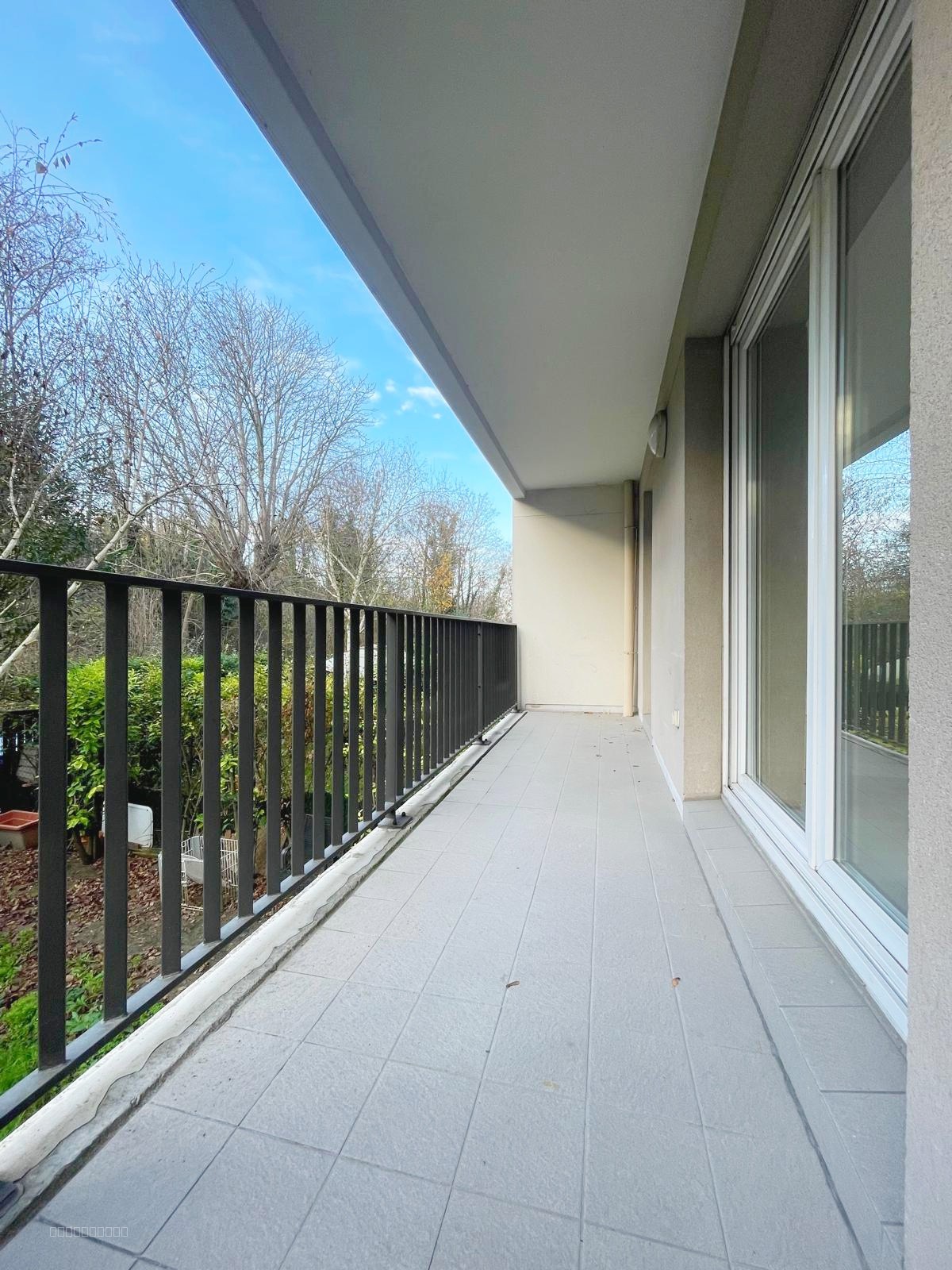 APPARTEMENT - T3 - 56.01 M2 - SAINT-DENIS (93200) — photo 2