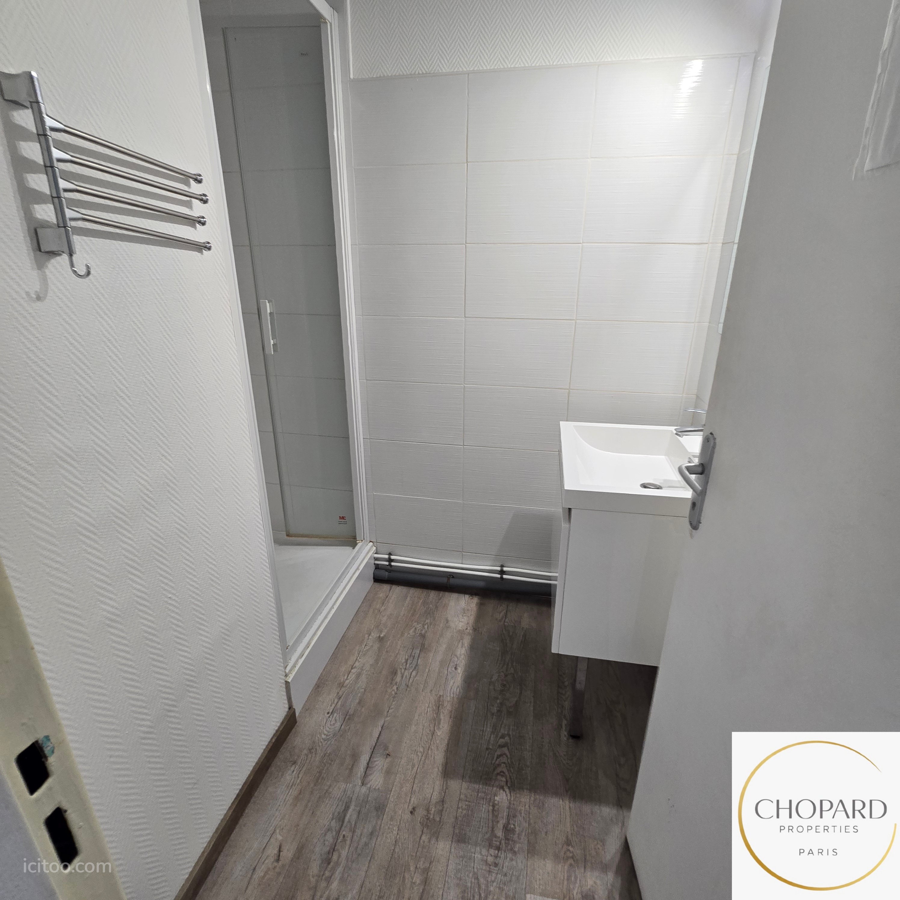 Appartement T5 avec 4 chambres et 2 salles de douche — photo 14