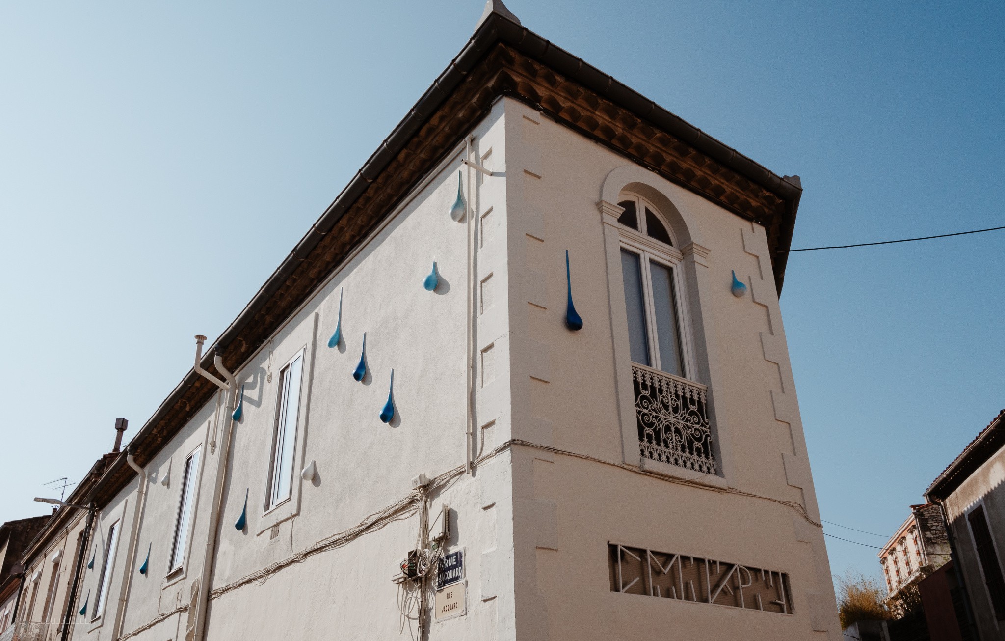 APPARTEMENT - T2 - NIMES — photo 2