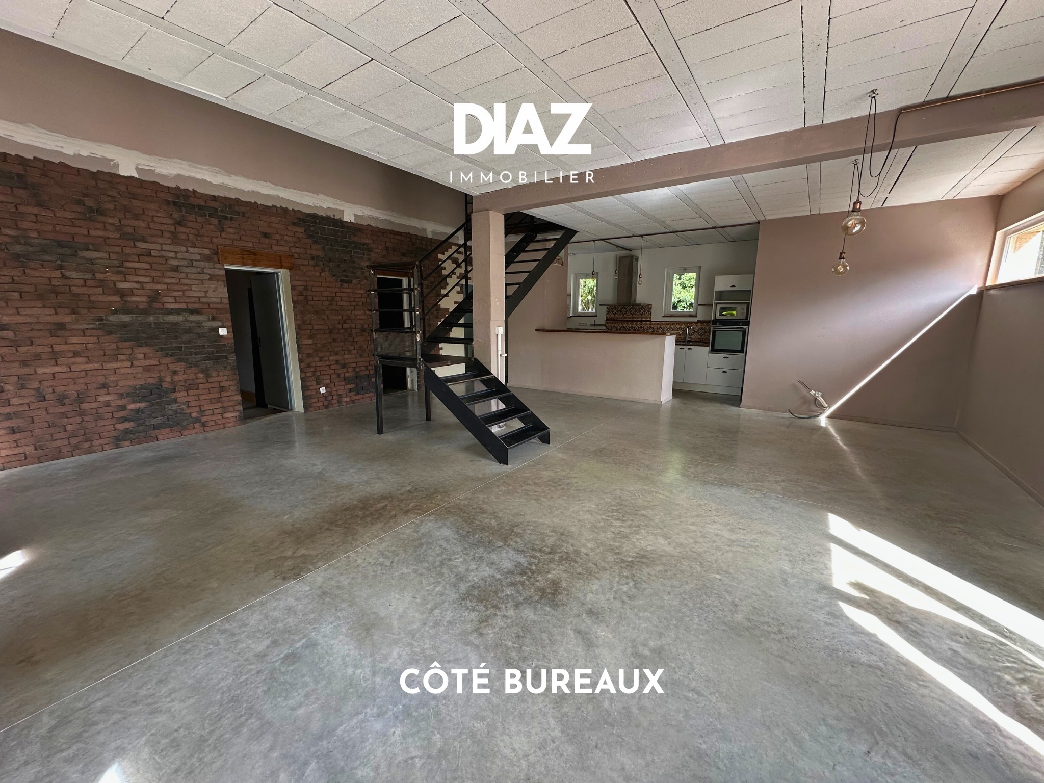 MARGUERITTES   Maison individuelle avec jardin, appartement indépendant et garage — photo 12