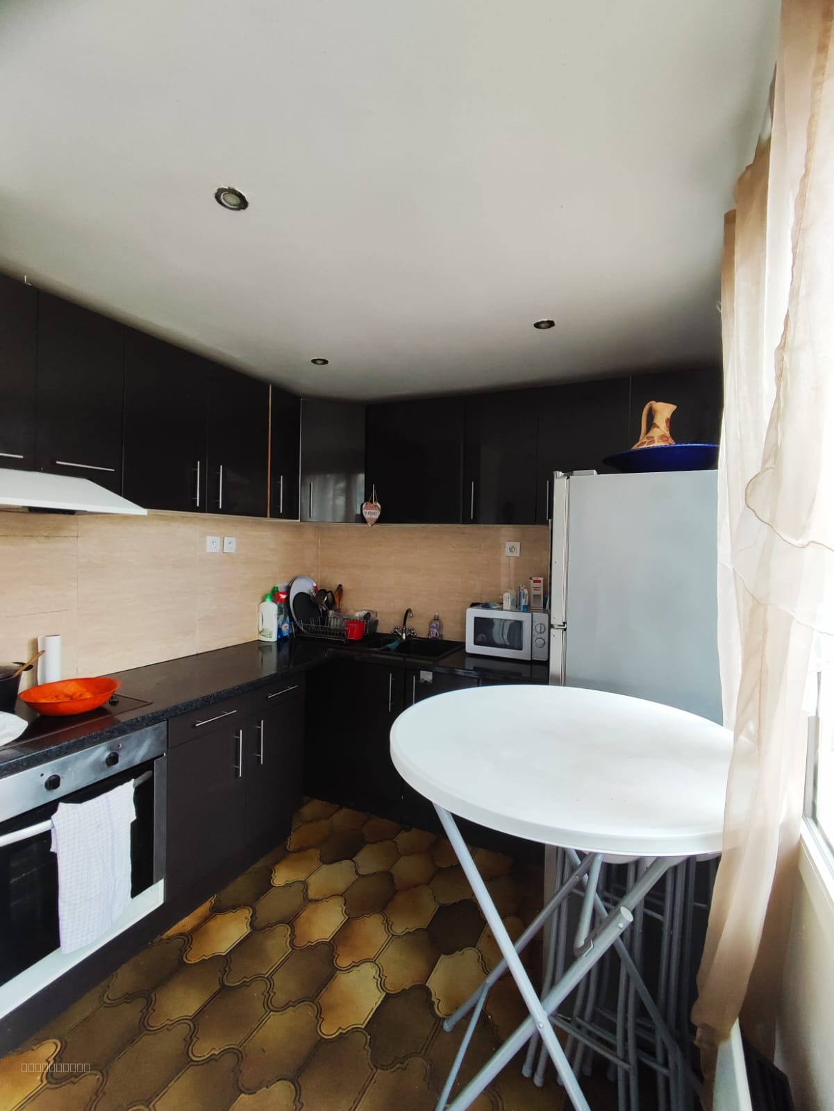 Idéal Grande Famille ! LE BLANC-MESNIL GARE RER B- Maison sur 3 étages avec 6 chambres — photo 4