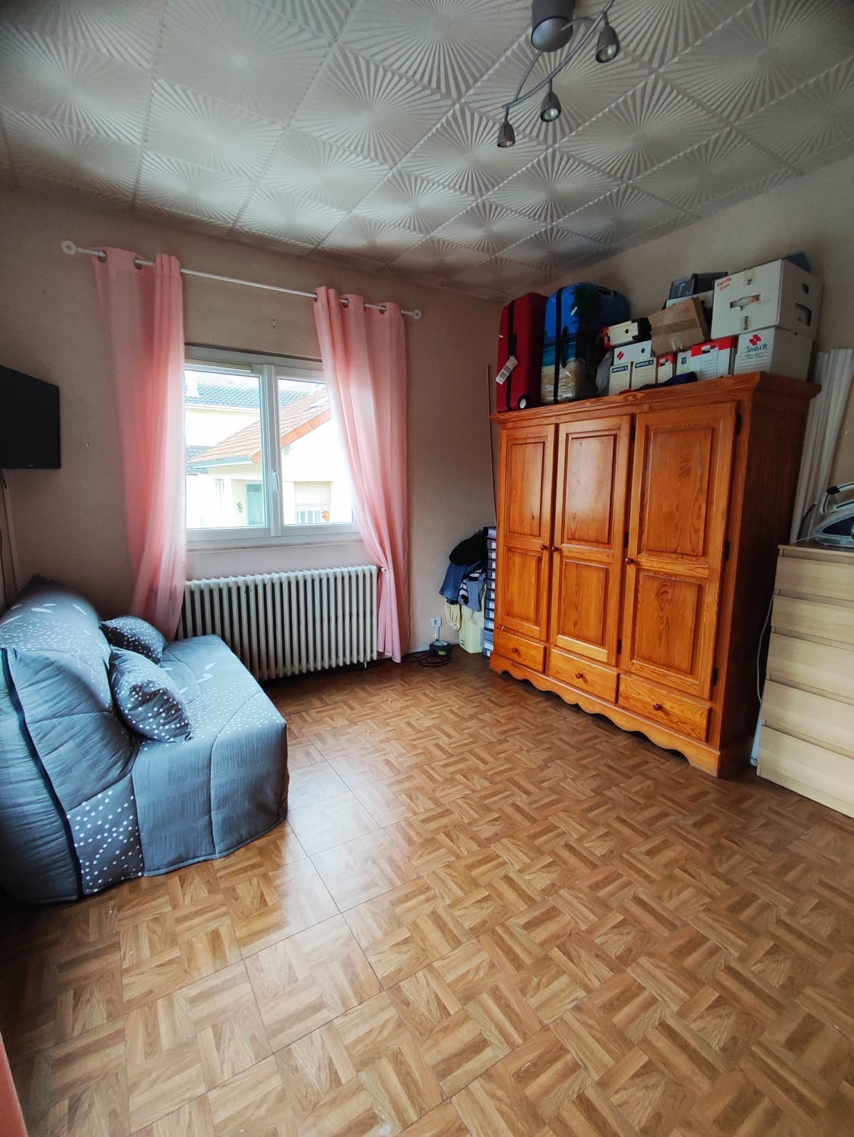 Aulnay Centre ville Proche Gare - Maison de 108m2 - 5 pièces - 3 chambres - Jardin et dépendance — photo 7