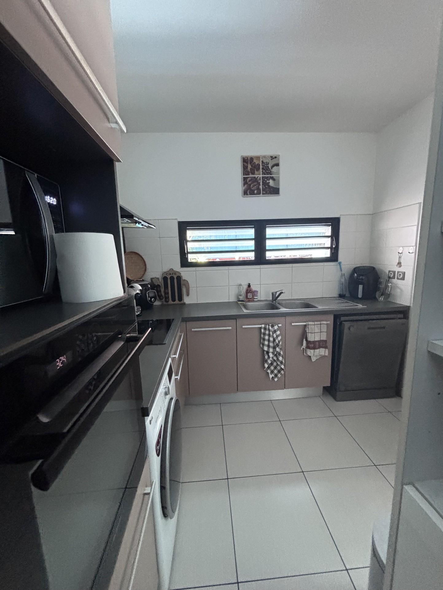 À vendre sur Sainte-Marie, maison de ville T3/4 avec piscine — photo 10