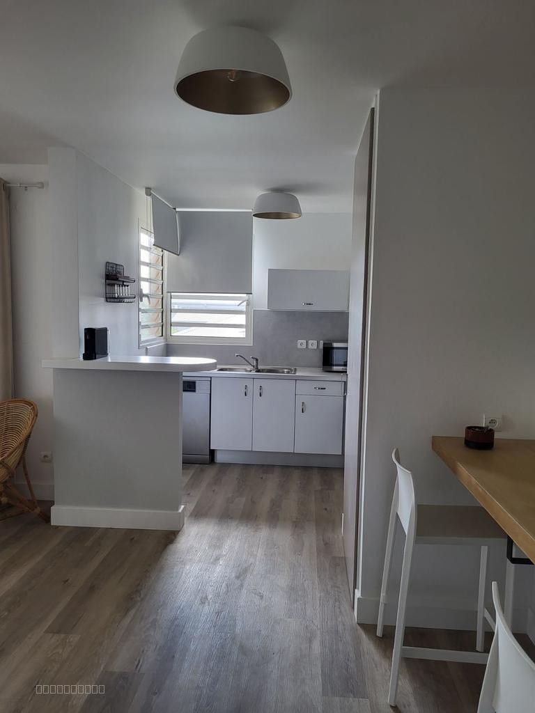 Exclusivité FCT Immobilier   T2 Saint-Gilles les Bains — photo 4