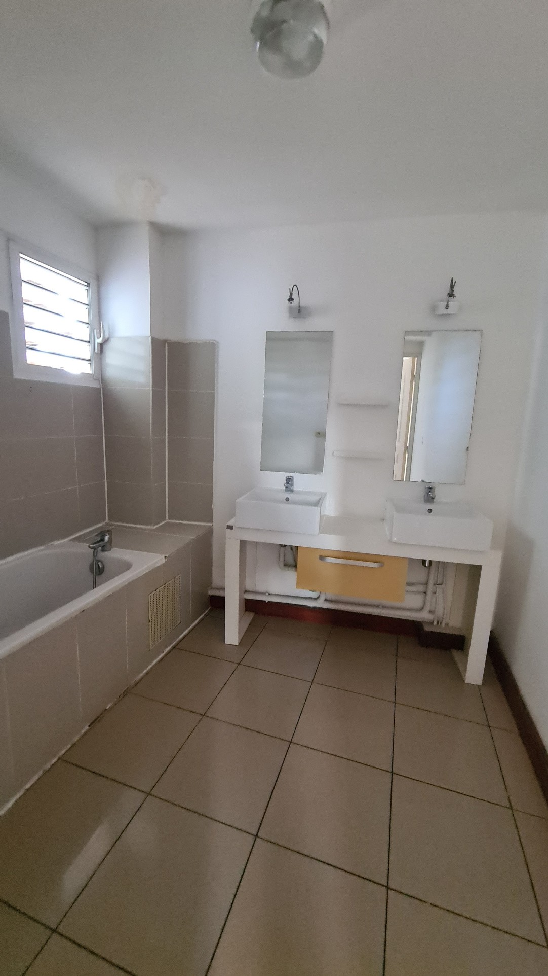 Appartement T3 à Sainte-Clotilde — photo 8