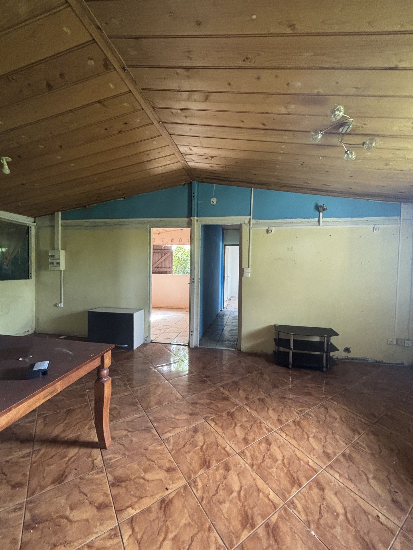 Maison à rénover - T5 - Ravine Creuse (St-André) — photo 5