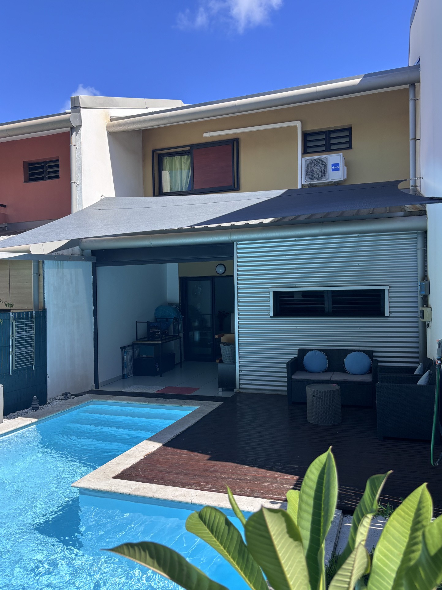 À vendre sur Sainte-Marie, maison de ville T3/4 avec piscine — photo 4