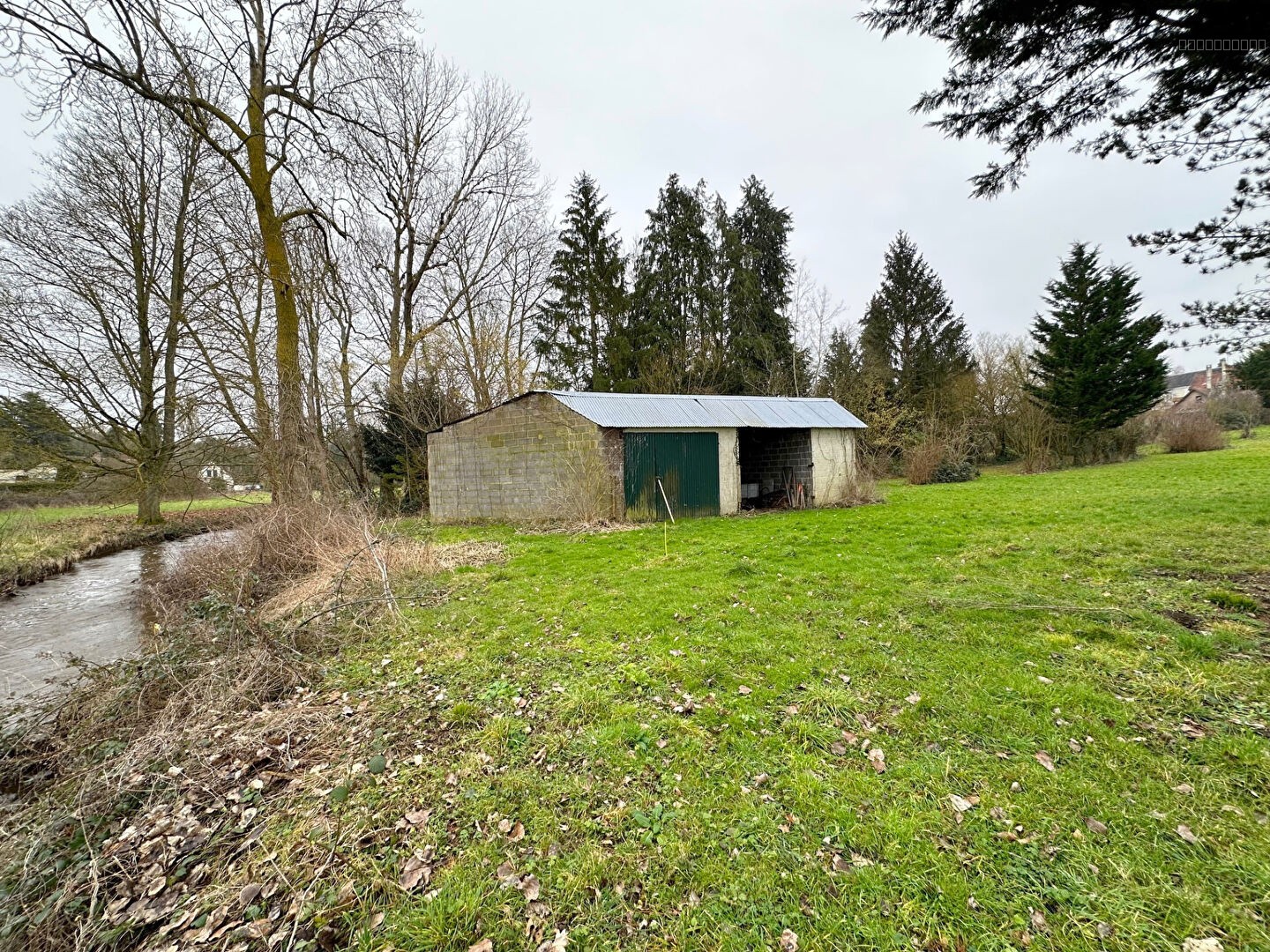 13 minutes HOUDAN — photo 1