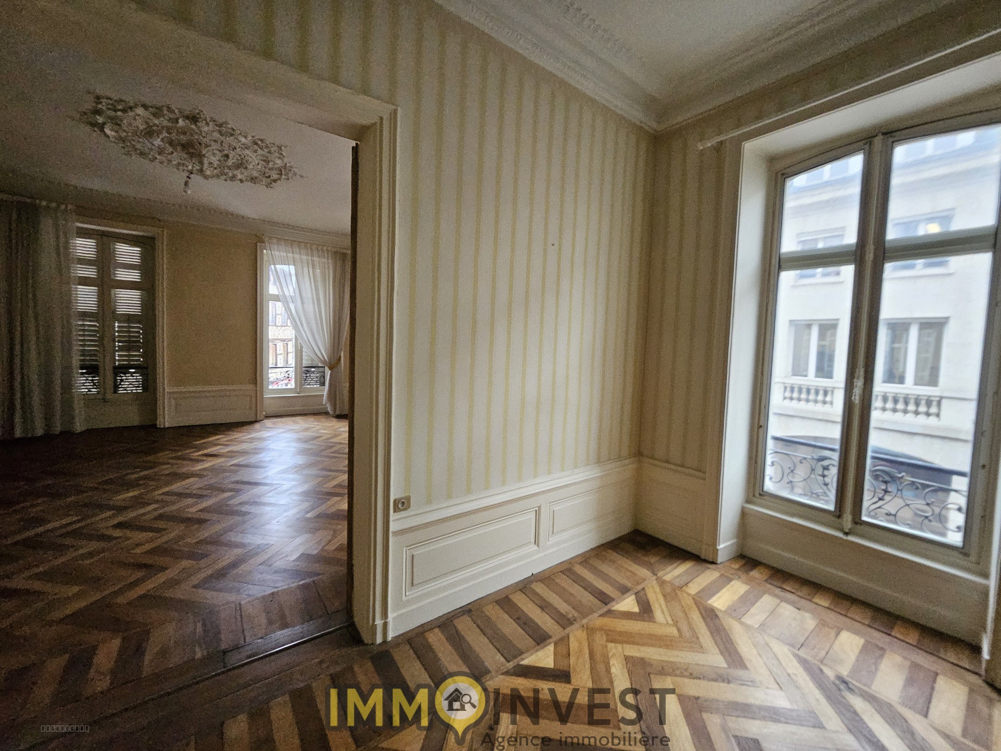 Proche Hôtel de région — photo 4
