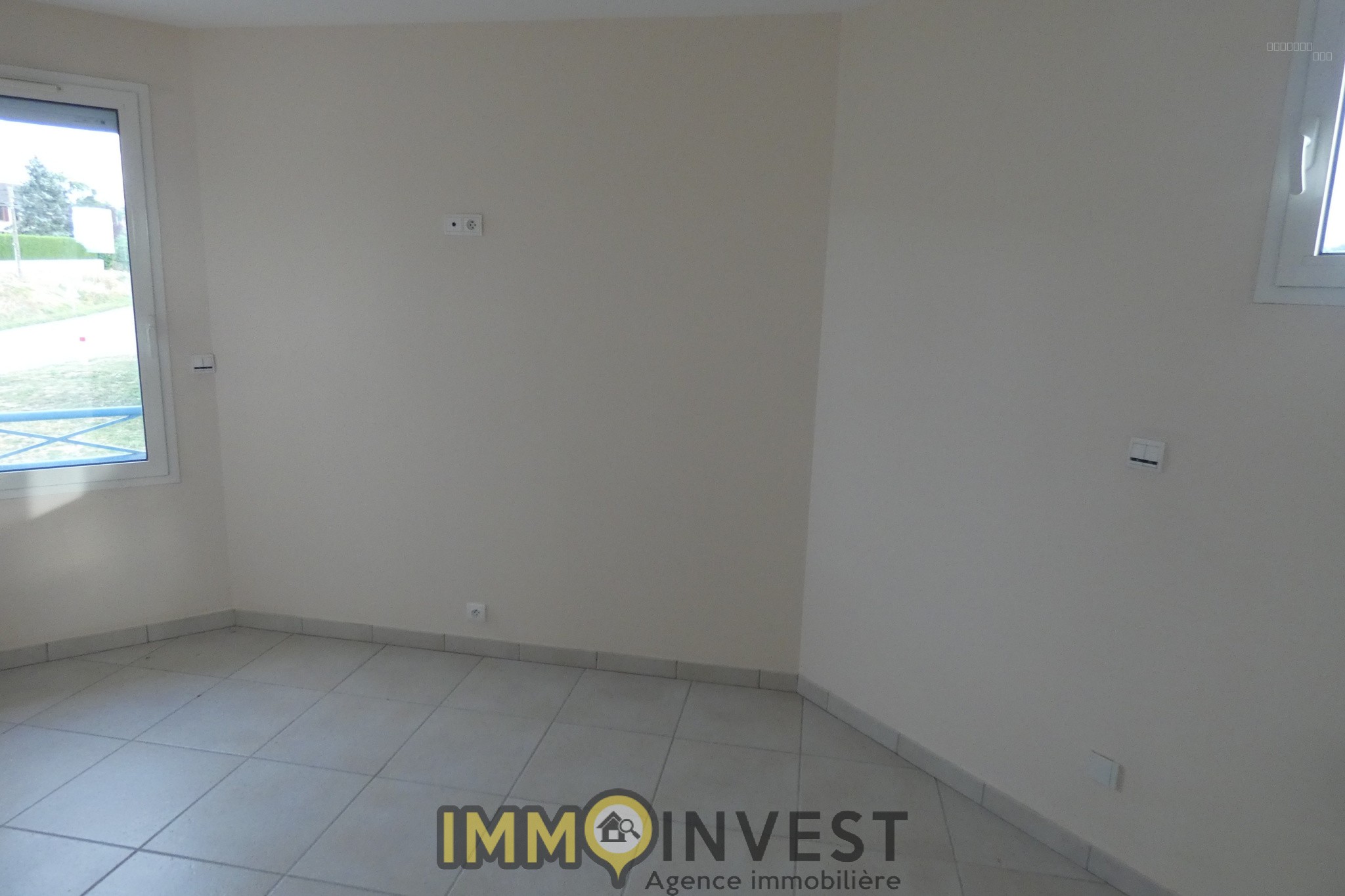 Bureaux , Local ou Maison — photo 9