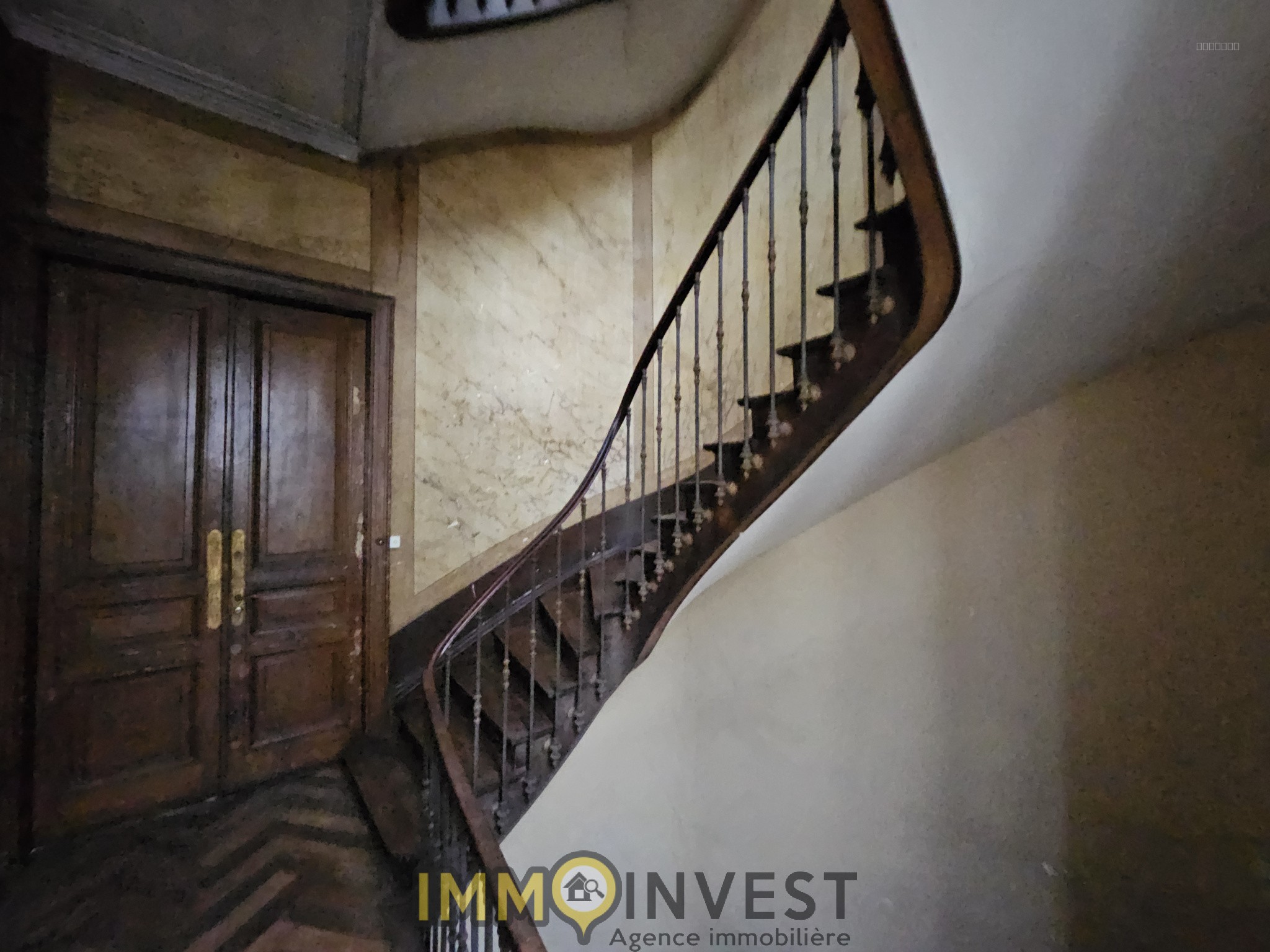 Proche Hôtel de région — photo 7