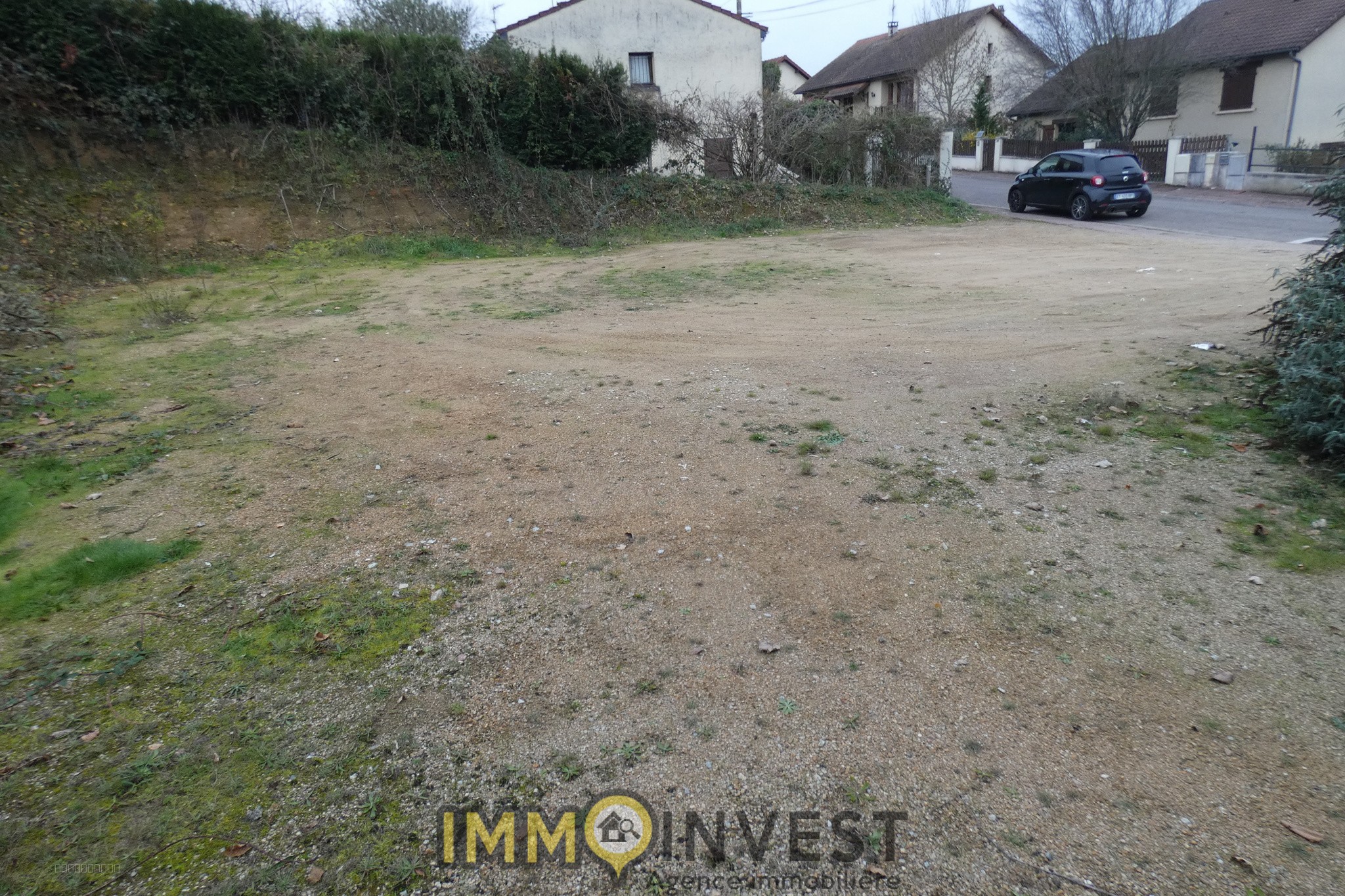 Entrepôt + terrain constructible — photo 2