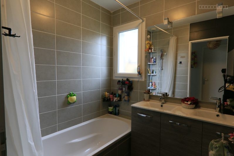 MAISON T3 - 71m2 - RT2012 DE PLAIN PIED AVEC TERRASSE ET JARDIN — photo 5