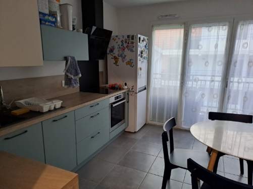 A LOUER UN APPARTEMENT RECENT AU 1ER ETAGE AVEC ASCESEUR — photo 4