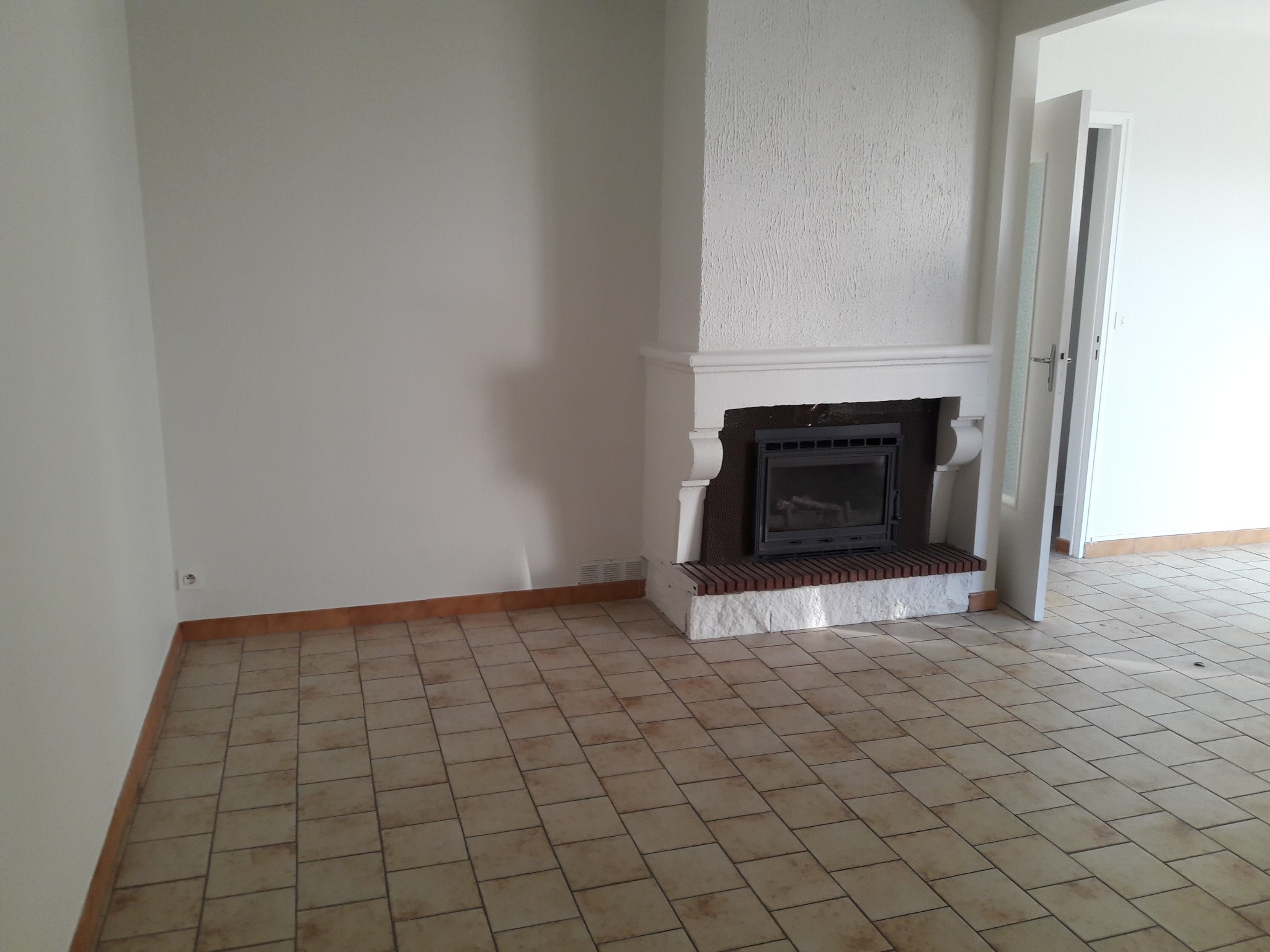 Maison T5 - 115m2 - GUJAN-MESTRAS — photo 4