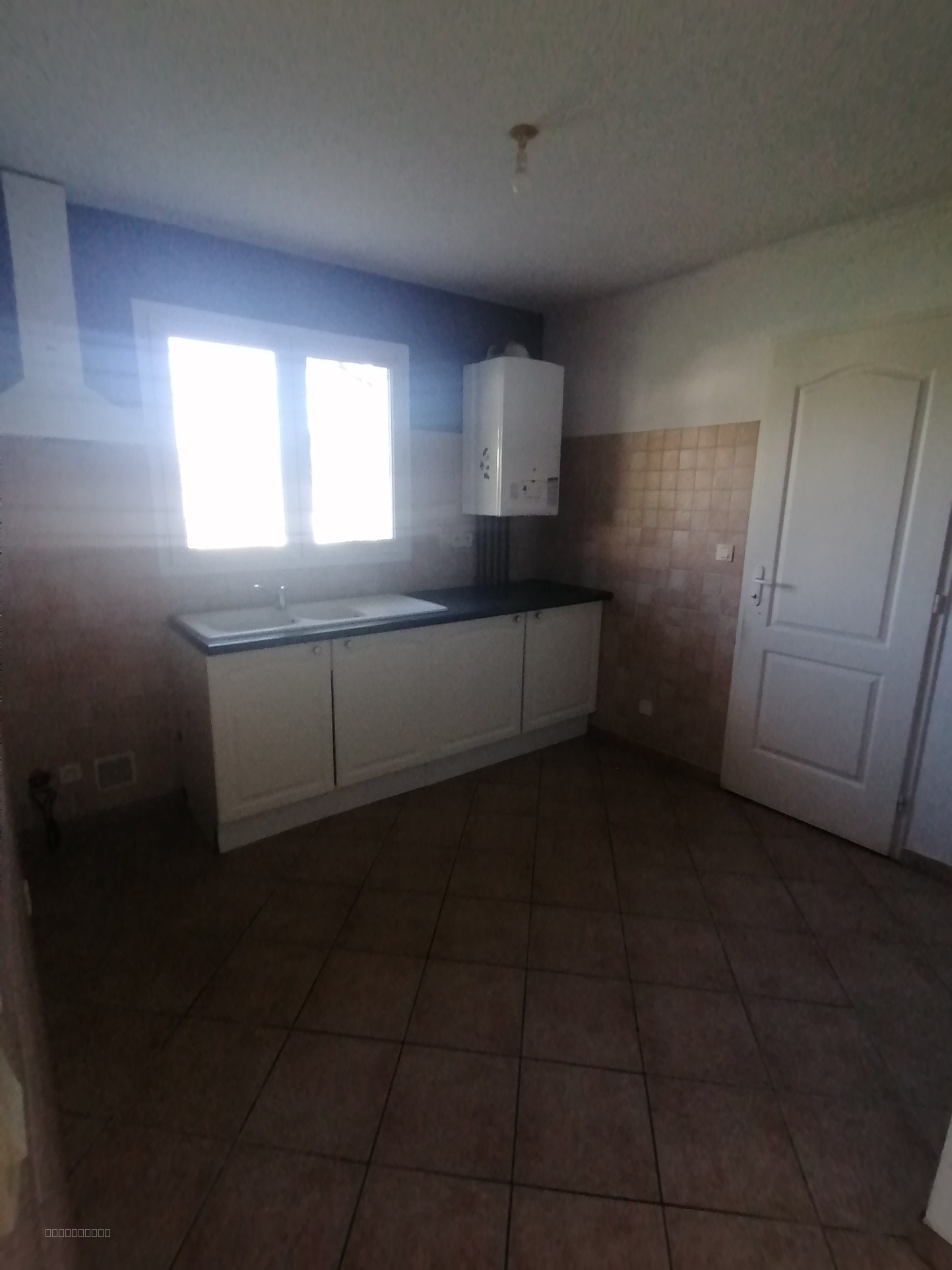 MAISON DE PLAIN PIED PROCHE DU LYCEE ET DES COMMERCES — photo 16