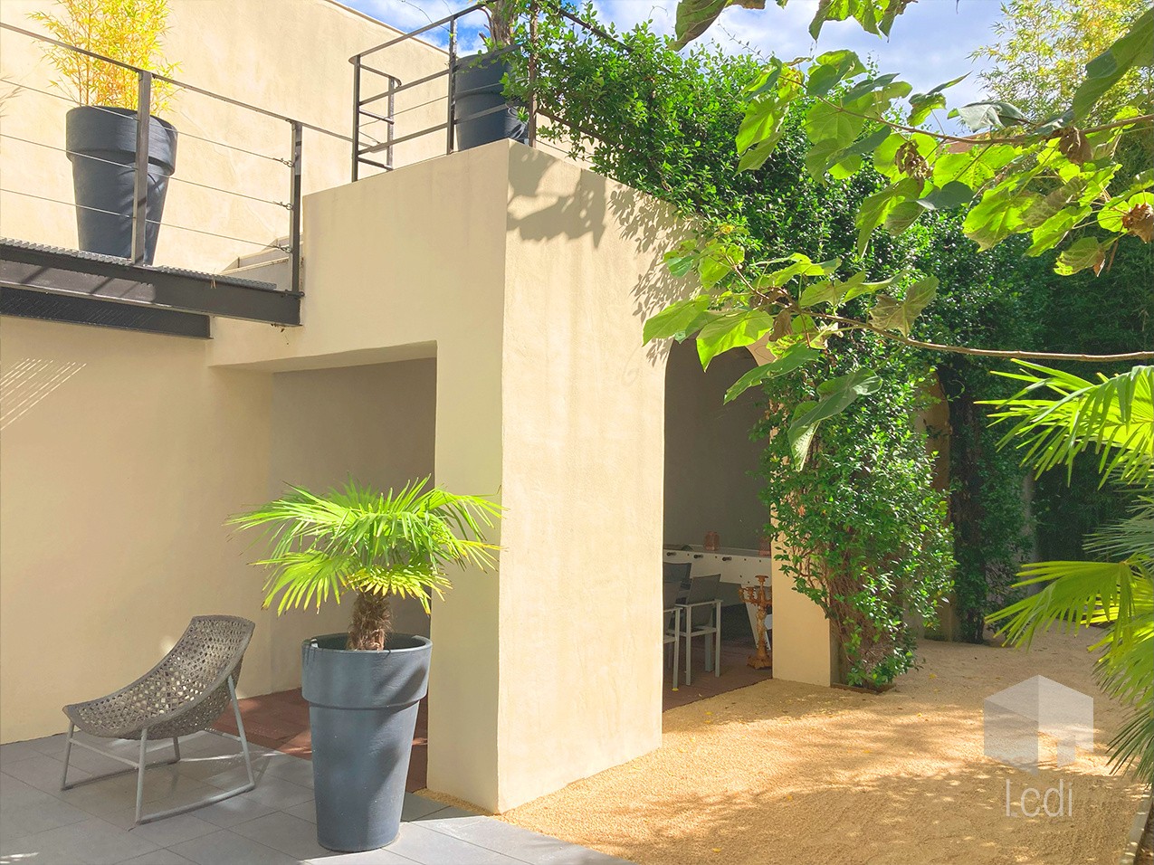 MONTELIMAR, maison de ville 350 m2 avec piscine — photo 18