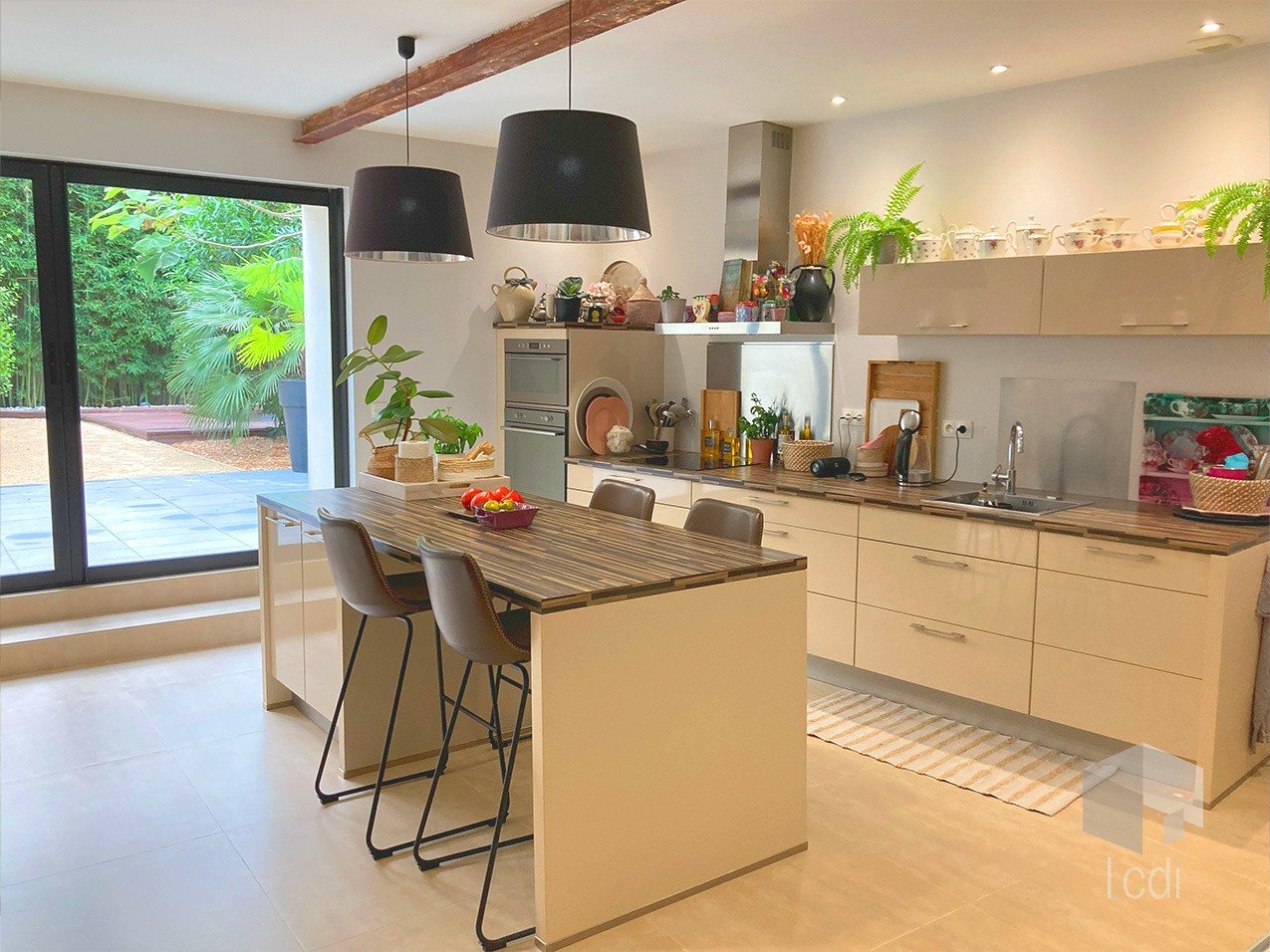 MONTELIMAR, maison de ville 350 m2 avec piscine — photo 4