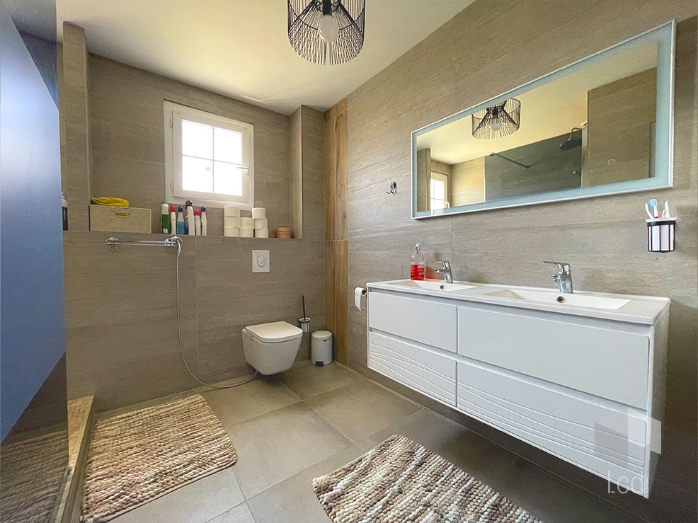 MONTELIMAR, villa 200 m2 avec piscine — photo 6