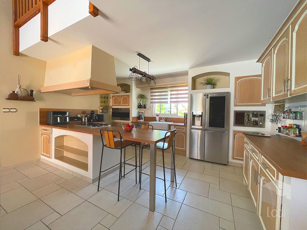 MONTELIMAR, villa 200 m2 avec piscine — photo 9