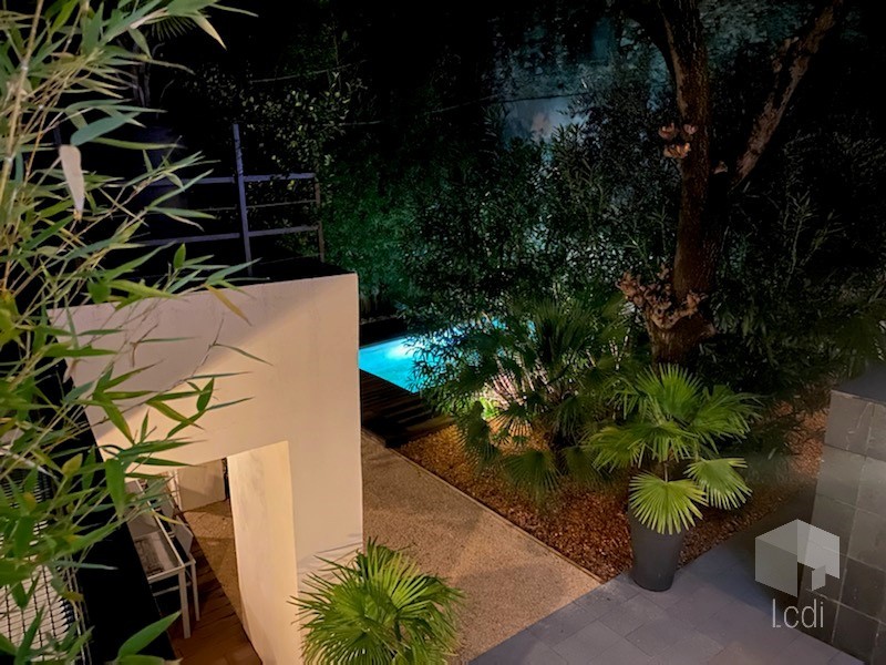 MONTELIMAR, maison de ville 350 m2 avec piscine — photo 17