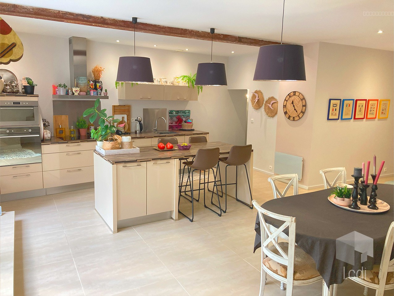 MONTELIMAR, maison de ville 350 m2 avec piscine — photo 3
