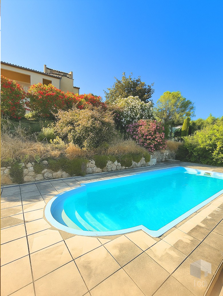 SECTEUR CLANSAYES, Maison 200 m2 avec piscine — photo 6