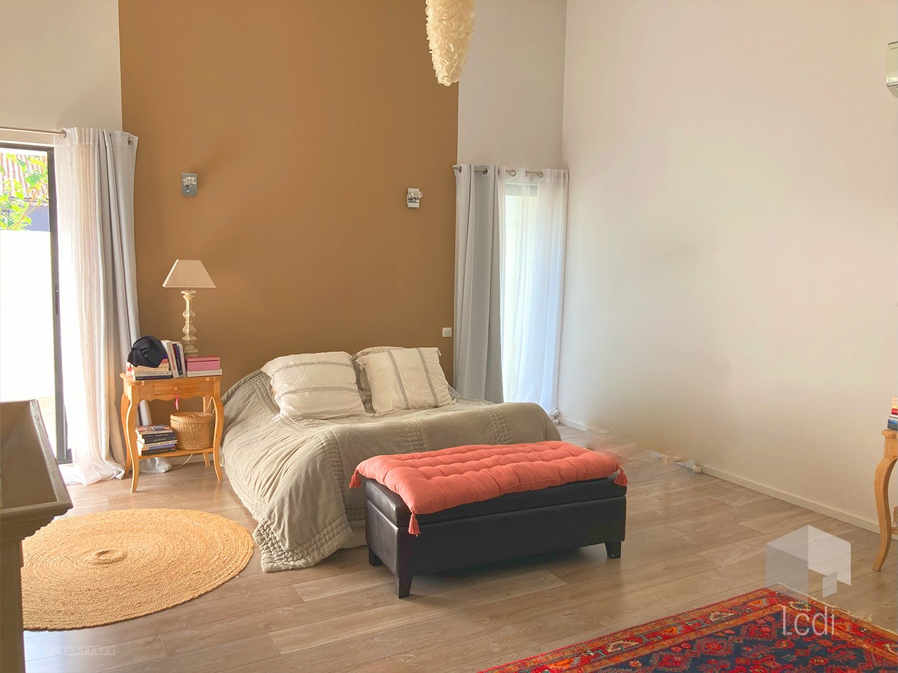 MONTELIMAR, maison de ville 350 m2 avec piscine — photo 14