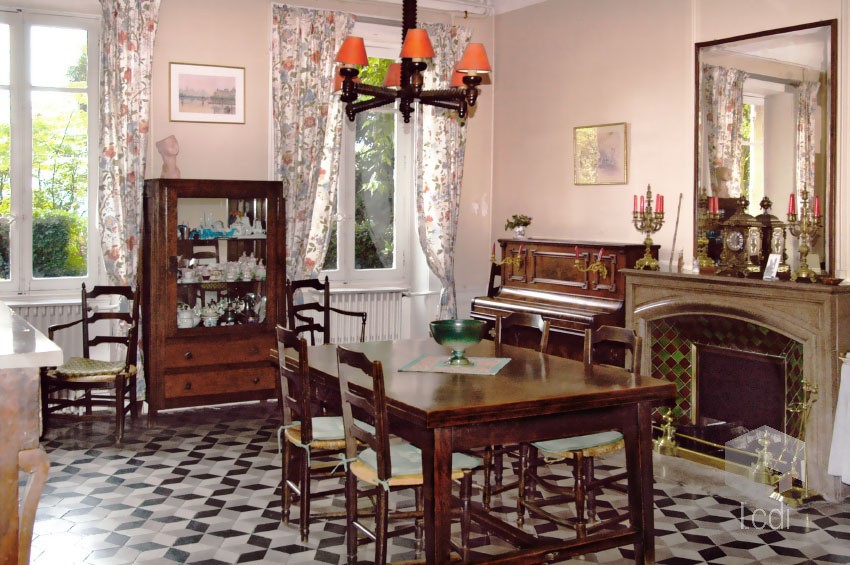 MONTELIMAR, maison 500 m2 avec dépendances — photo 8