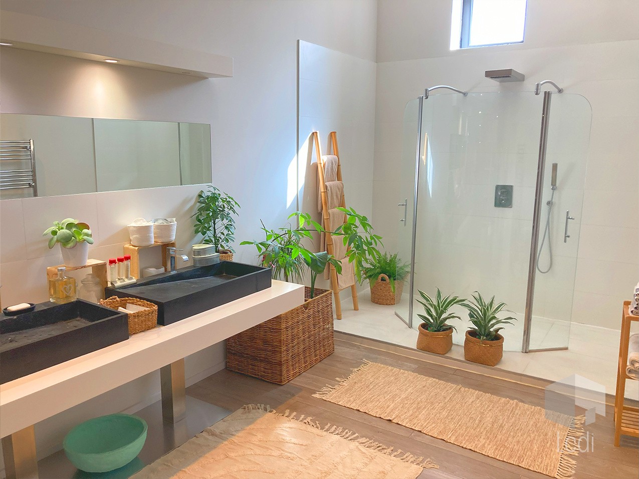 MONTELIMAR, maison de ville 350 m2 avec piscine — photo 12