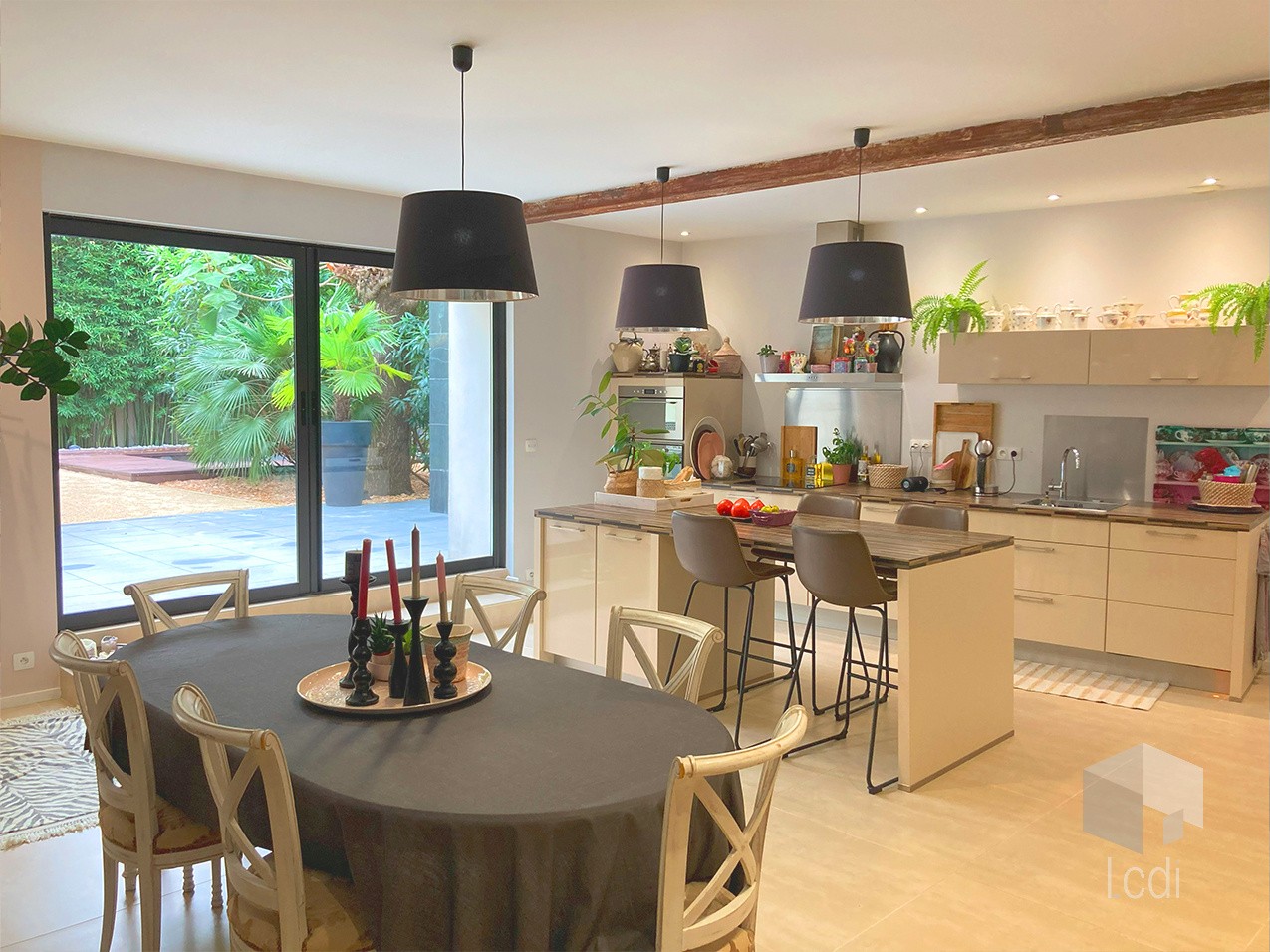 MONTELIMAR, maison de ville 350 m2 avec piscine — photo 5