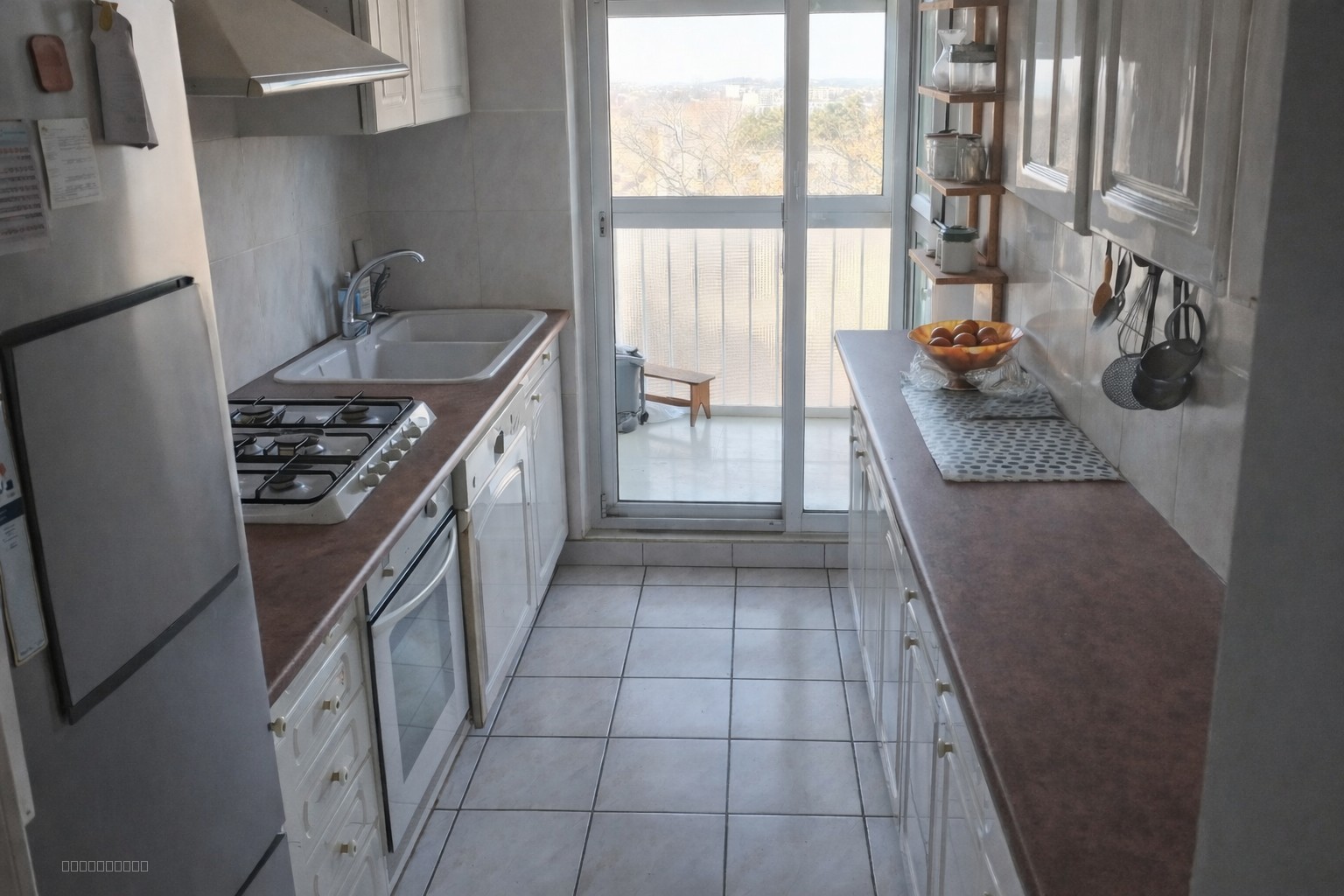 APPARTEMENT T4, LOGGIA, CAVE , ASCENSSEUR — photo 2