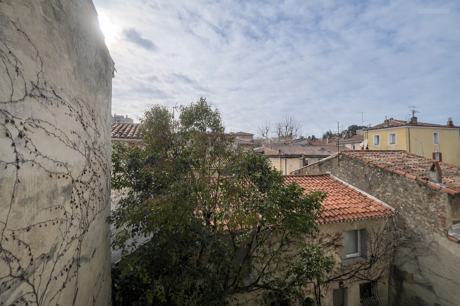 MAGNIFIQUE APPARTEMENT DE TYPE 3 , DERNIER ÉTAGE, CAVE, IMMEUBLE DE STANDING — photo 9