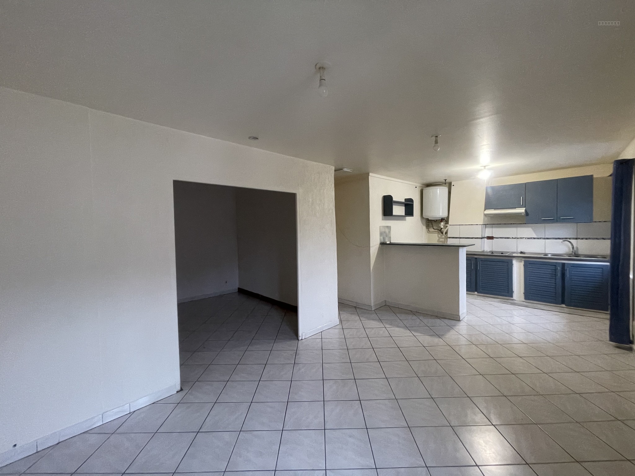T1 BIS / AUBAGNE / CENTRE — photo 3