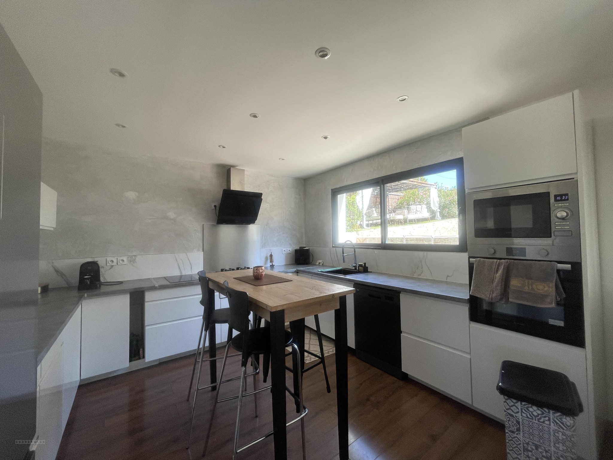 MAGNIFIQUE VILLA CONTEMPORAINE , PISCINE , ROOF TOP — photo 2