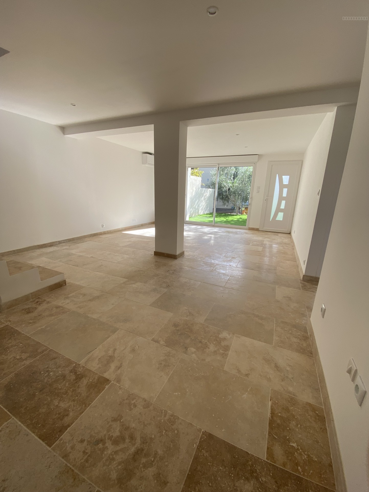 MAISON DE TYPE 4 , JARDIN , NANS LES PINS — photo 7