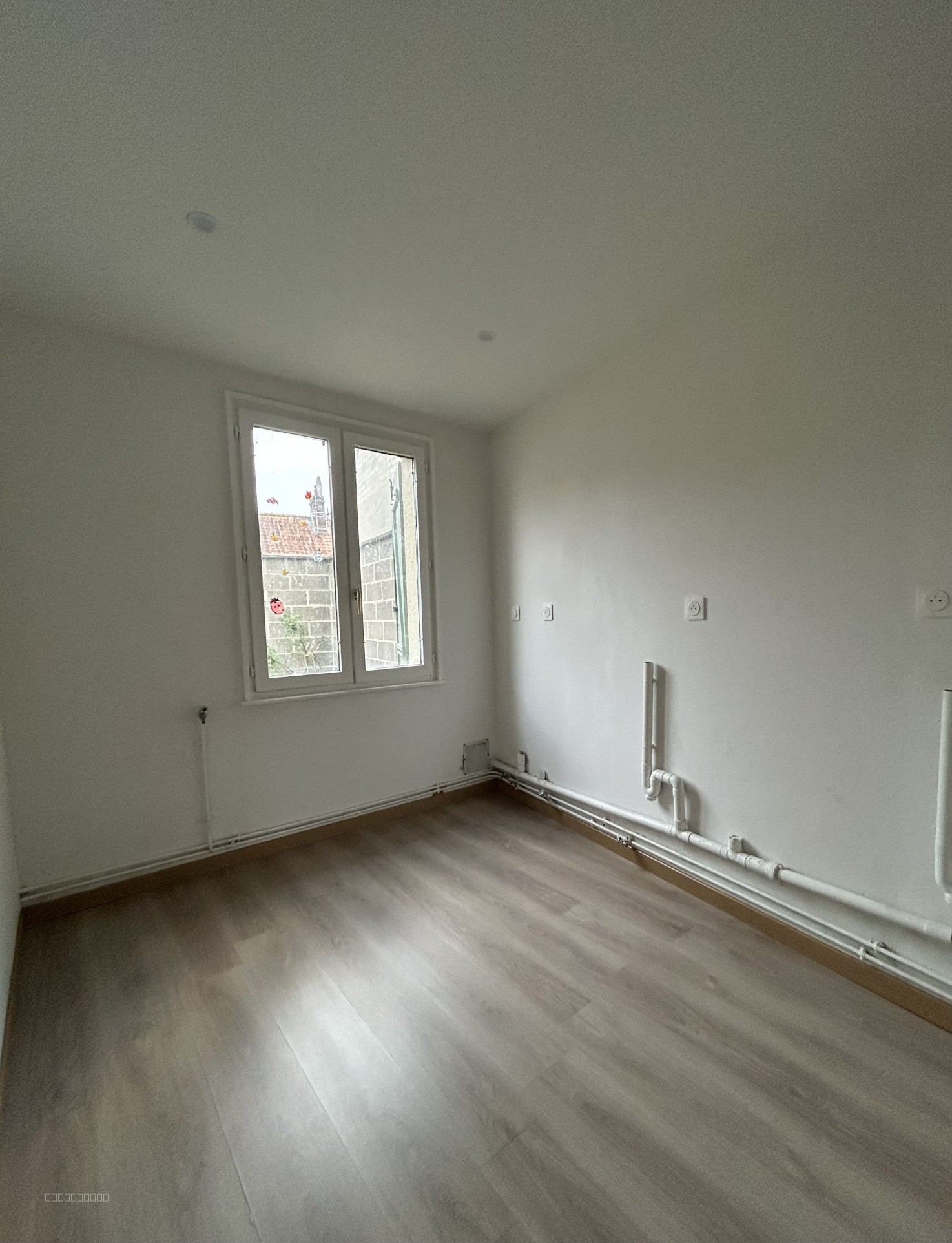 Maison d’environ 136 m2 à Breilly - En exclusivité — photo 4