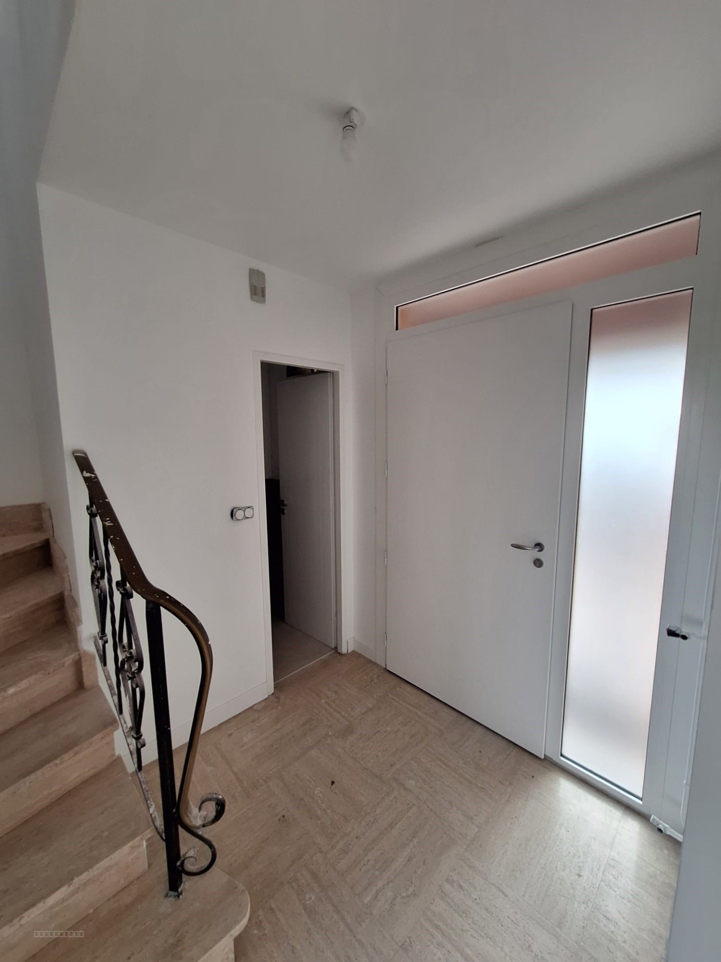 maison 4 chambres, garage jardin — photo 2