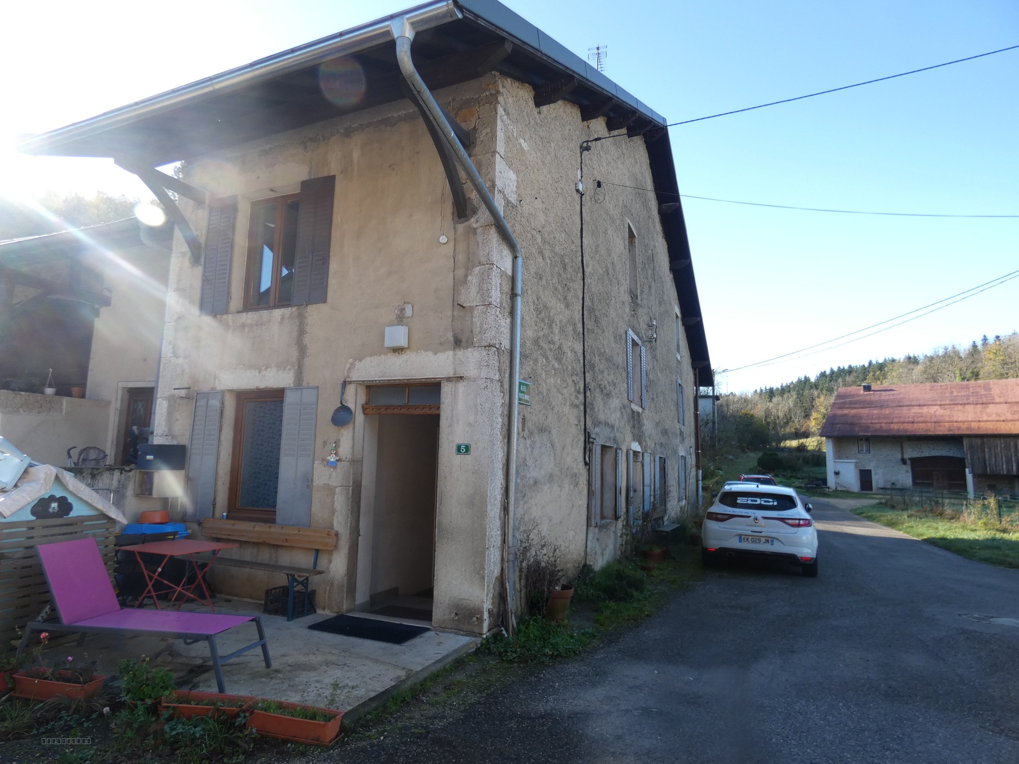 À VENDRE : Maison de caractère à Aranc, un cadre paisible et verdoyant — photo 2