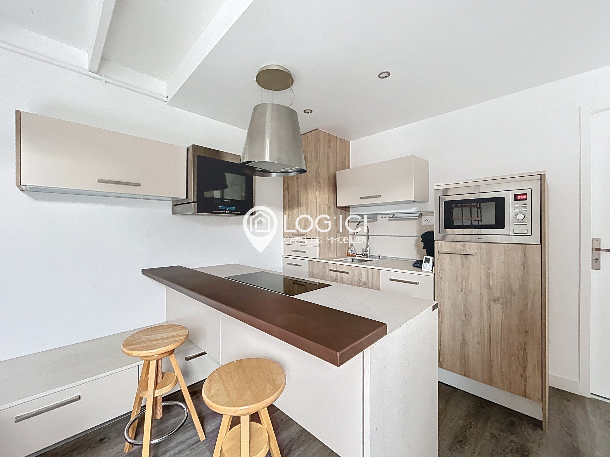 NAY Centre - Location T2 meublé en duplex — photo 2