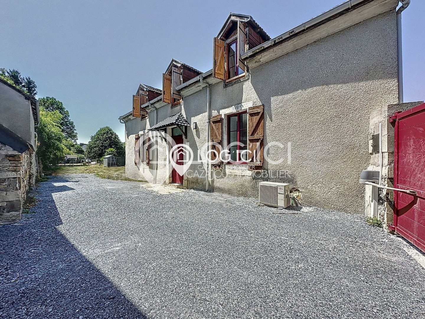 ARROS DE NAY - Vente Maison T3 rénovée sur terrain clos de 575 m2 — photo 12