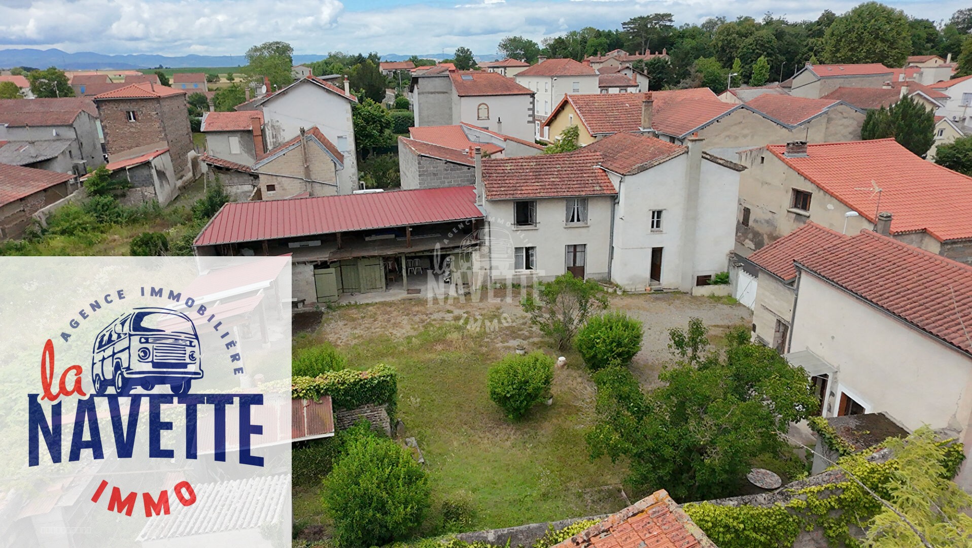 Ensemble immobilier avec charme et volumes, Cour fermée, sans vis-à-vis — photo 4